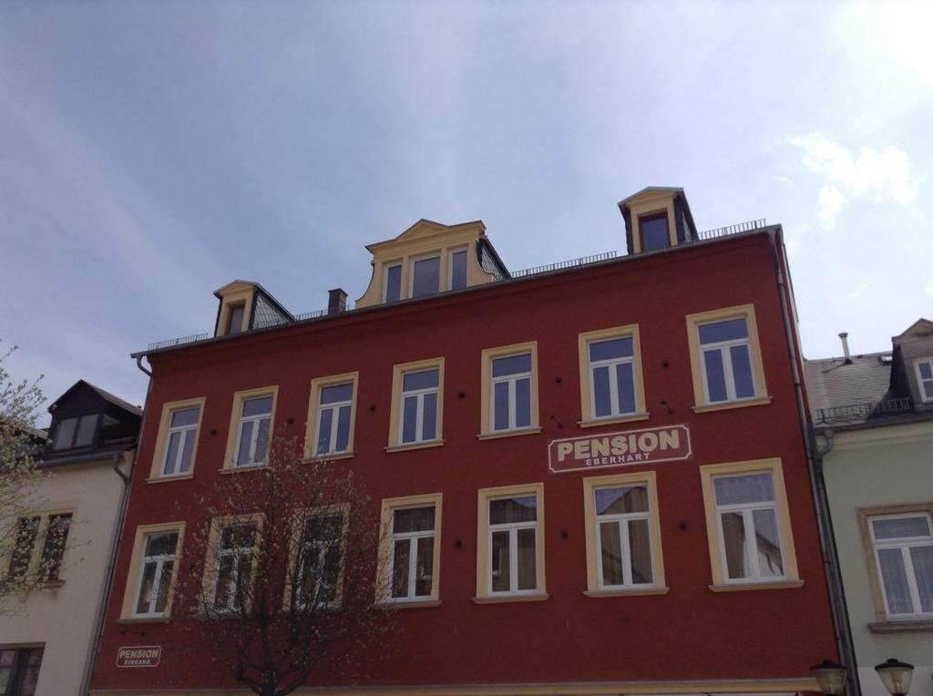 Pension Eberhart Treuen Exterior foto